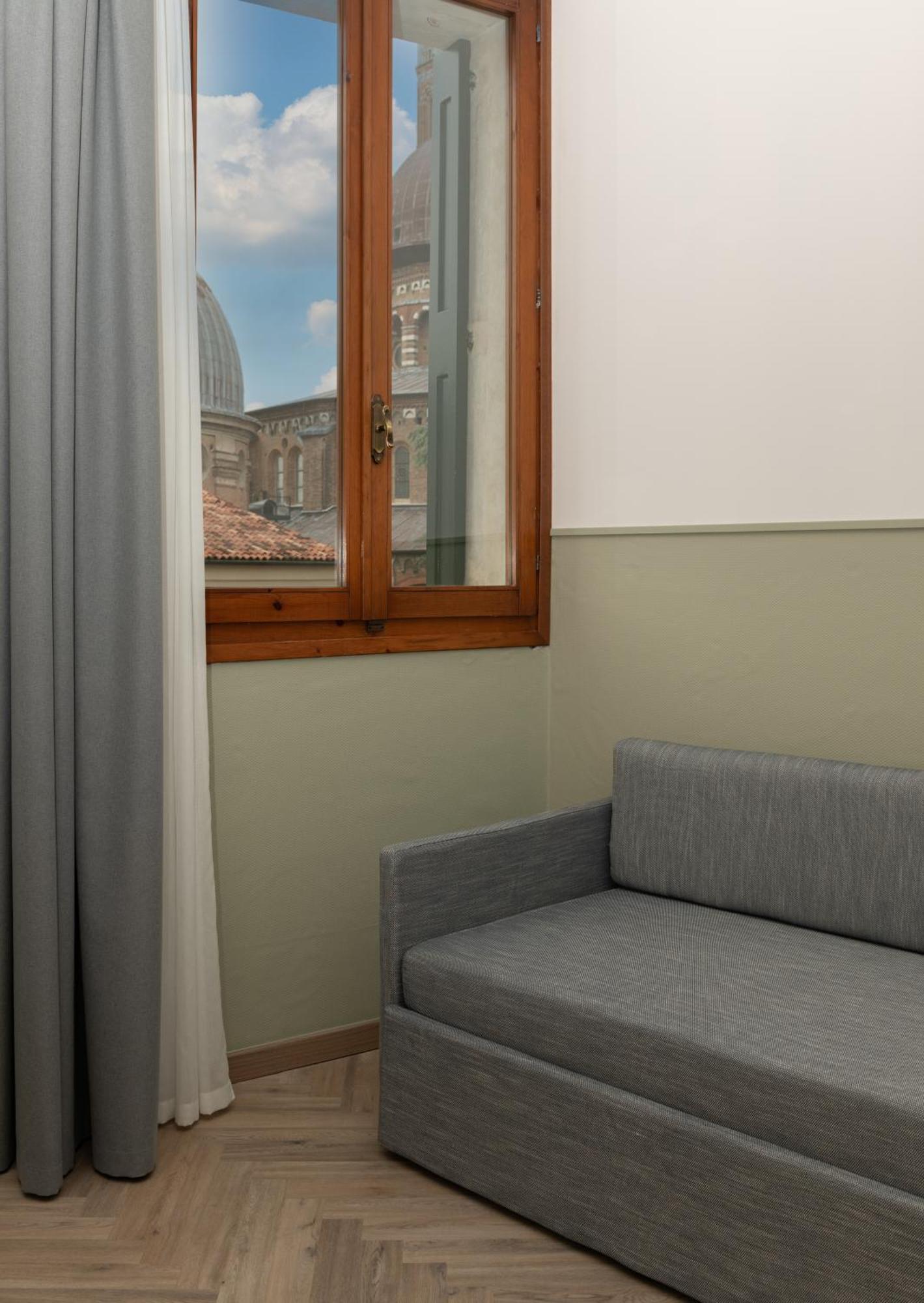 Casa Del Pellegrino Hotel 3*