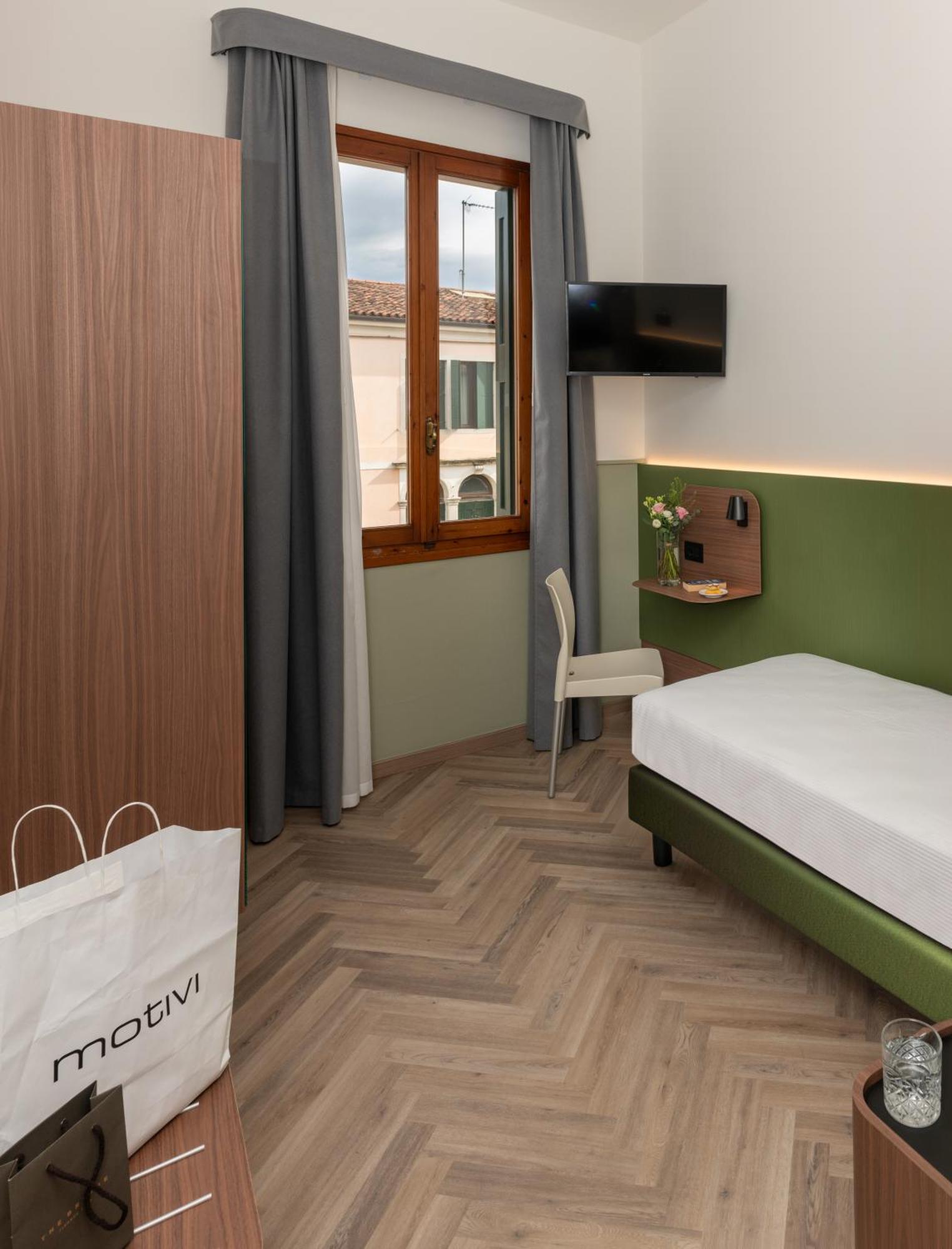 Hotel Casa Del Pellegrino 3*